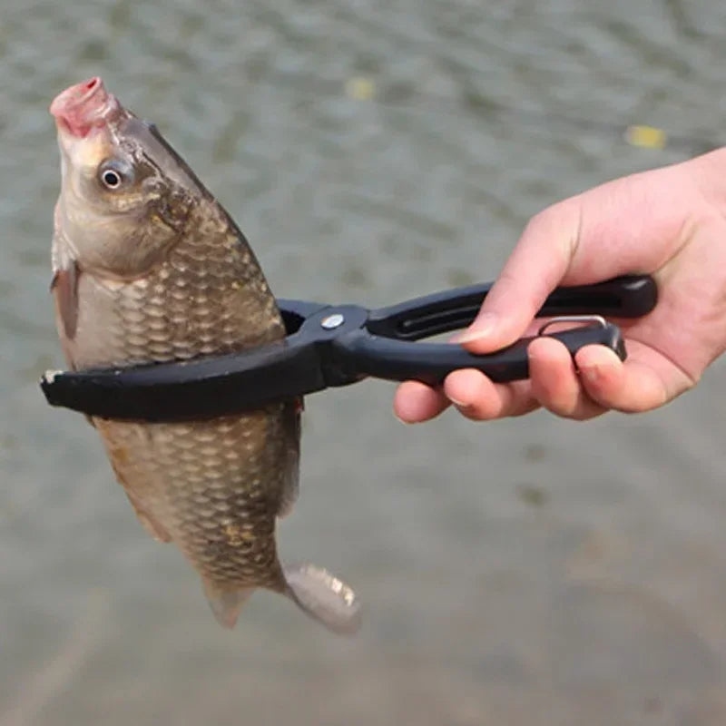 Anti-Slip Fish Gripper Tool